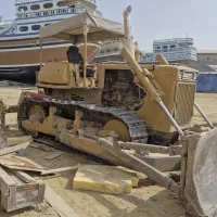 بلدوزر کوماتسو D65