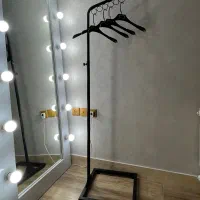 رگال ایستاده لباس