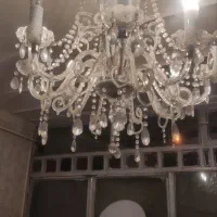 یک جفت لوستر ۸شاخه  کریستال سالم وزیبا