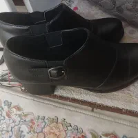 کفش سایز ۳۹