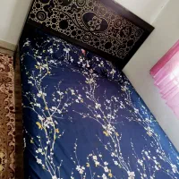 تخت دونفره