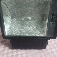 پروژکتور ترانس دار بزرگ