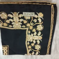 روسری ساتن ابریشم کاملا نو جنس درجه یک|لباس|شهرکرد, |دیوار