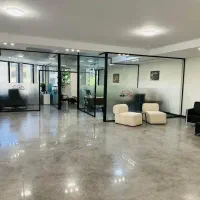 ادمین خانم