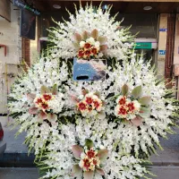 گل ترحیم و مراسم یادبود