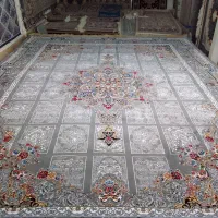 قالی ۱۲ متری