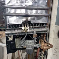 نصب سرویس آبگرمکن رنگ آمیزی ساختمان با17سال تجربه|خدمات پیشه و مهارت|زابل, |دیوار