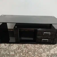 میز تلویزیون در حد نو