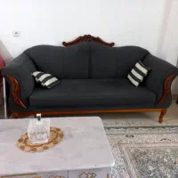 دو دست مبلمان