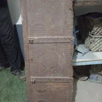 درب قدیمی|کلکسیون اشیاء عتیقه|مشهد, فارغ التحصیلان|دیوار