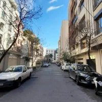 ۱۱۷متر آپارتمان سه خوابه امیرآباد شمالی