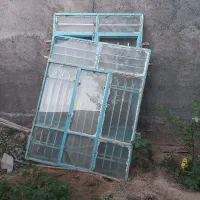 درب ودوعدد پنجره