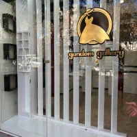 ویترین و قفسه