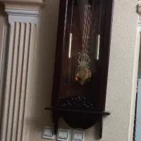 ساعت چوبی بزرگ ۱۲۰۰ تومن