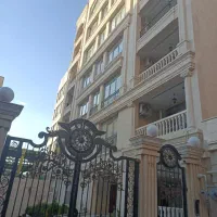 114متر سه خواب زیر فی