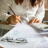 کارآموز حسابداری برای مغازه لوازم یدکی با حقوق