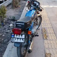 موتور هوندا 125|موتورسیکلت|اصفهان, باغ دریاچه|دیوار