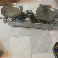 ترازوی قدیمی