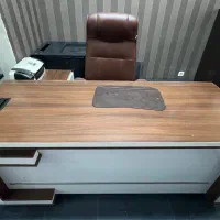 ست اداری میز و صندلی