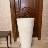 گلدان خیلی بزرگ