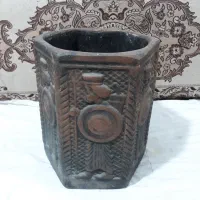 گلدان در حد نو|صنایع دستی و سایر لوازم تزئینی|گرگان, |دیوار