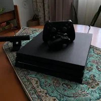 Ps4 pro Disk یک ترابایت ، دو دسته ، همراه با کینکت