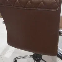 صندلی چرخدار برند آکاژو بسیار شکیل و راحت در حد نو|مبلمان اداری|تهران, شهرک صدرا|دیوار