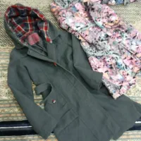 دوتا پالتو دوتا پرده باهم|لباس|قم, حاج زینل|دیوار