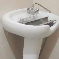 فروش تجهیزات وصندلی ارایشگاه زنانه تخفیف موقع فروش|آرایشگاه و سالنهای زیبایی|محمدیه-قزوین, |دیوار