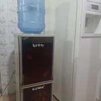 آب سردکن یخچال دار