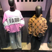 مانکن بچگانه