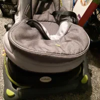 لوازم کامل کودک گود بی بی|کالسکه و لوازم جانبی|شیراز, ارم|دیوار