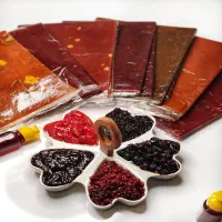 تولید و پخش عمده انواع لواشک طاقه و طرح دار