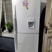 یخچال و جارو برقی در حد نو|یخچال و فریزر|مشهد, خواجه ربیع|دیوار