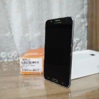 سامسونگ j7  درحد نو