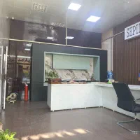 فروشنده و بازار یاب