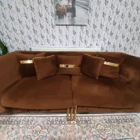 مبل و میز تلوزیون