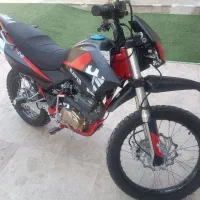 موتور 250کویر|موتورسیکلت|پرند, فاز ۵|دیوار