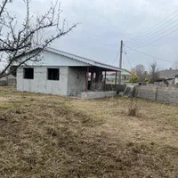 فروش زمین ۶۵۰ متری با بنا در حال ساخت /سند تک برگ