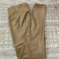 پالتو خز|لباس|ایلام, |دیوار