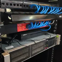 اجرای صفر تا صد شبکه ، برق و سیستم‌های نظارتی