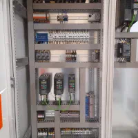 مشاوره ، طراحی و مونتاژ انواع تابلو برق قدرت و PLC