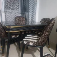 میز غذاخوری