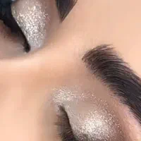 میکاپ شنیون و آموزش هم دارم تخفیف به مدت محدود