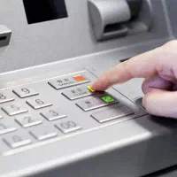 تکنسین دستگاه بانکی