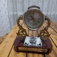 ساعت رو میزی کلکسیونی|ساعت دیواری و تزئینی|شیراز, شهرک امیر کبیر|دیوار