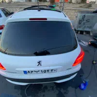 شیشه دودی ۱۲۰۰