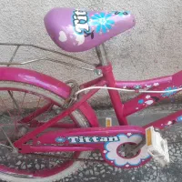 دوچرخه سایز ۲۰ کاملا سالم و سرسره ۴ پله در حد نو|دوچرخه، اسکیت، اسکوتر|لاهیجان, کوی آزادگان|دیوار