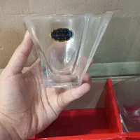 فنجان شیشه ای