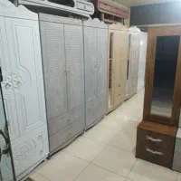 کمد تک درب
